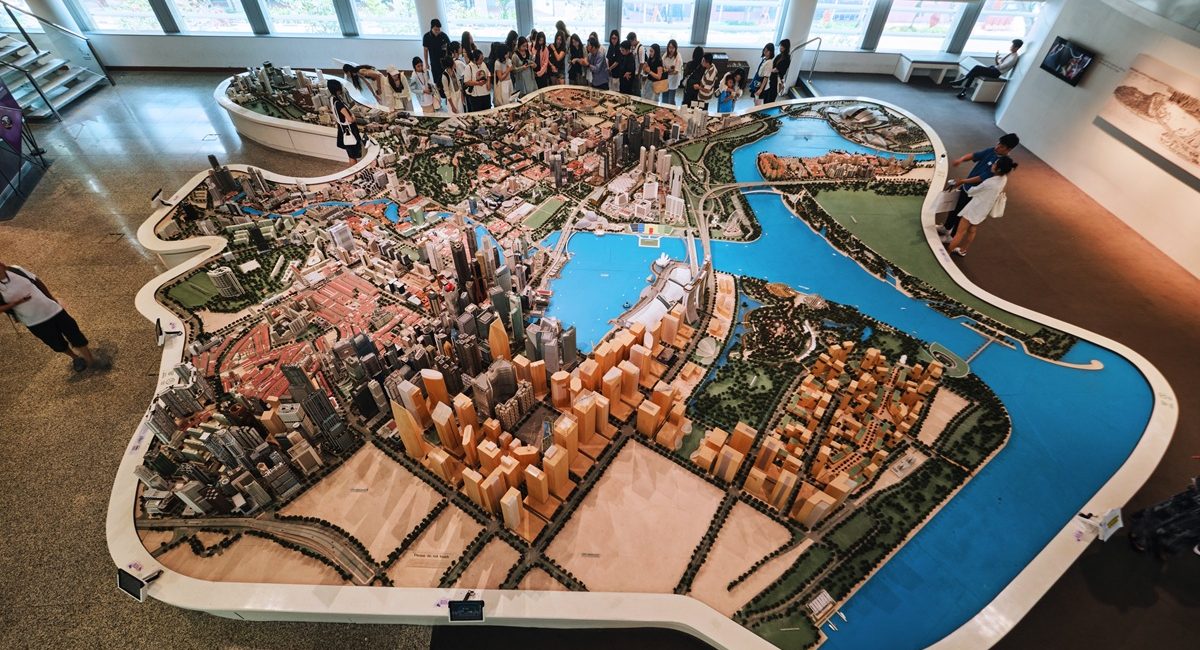 Singapore Government Land Sales (GLS) 2025: Key Sites & Market Insights